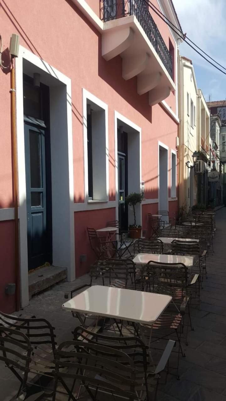 Alley Rooms Mytilíni 外观 照片