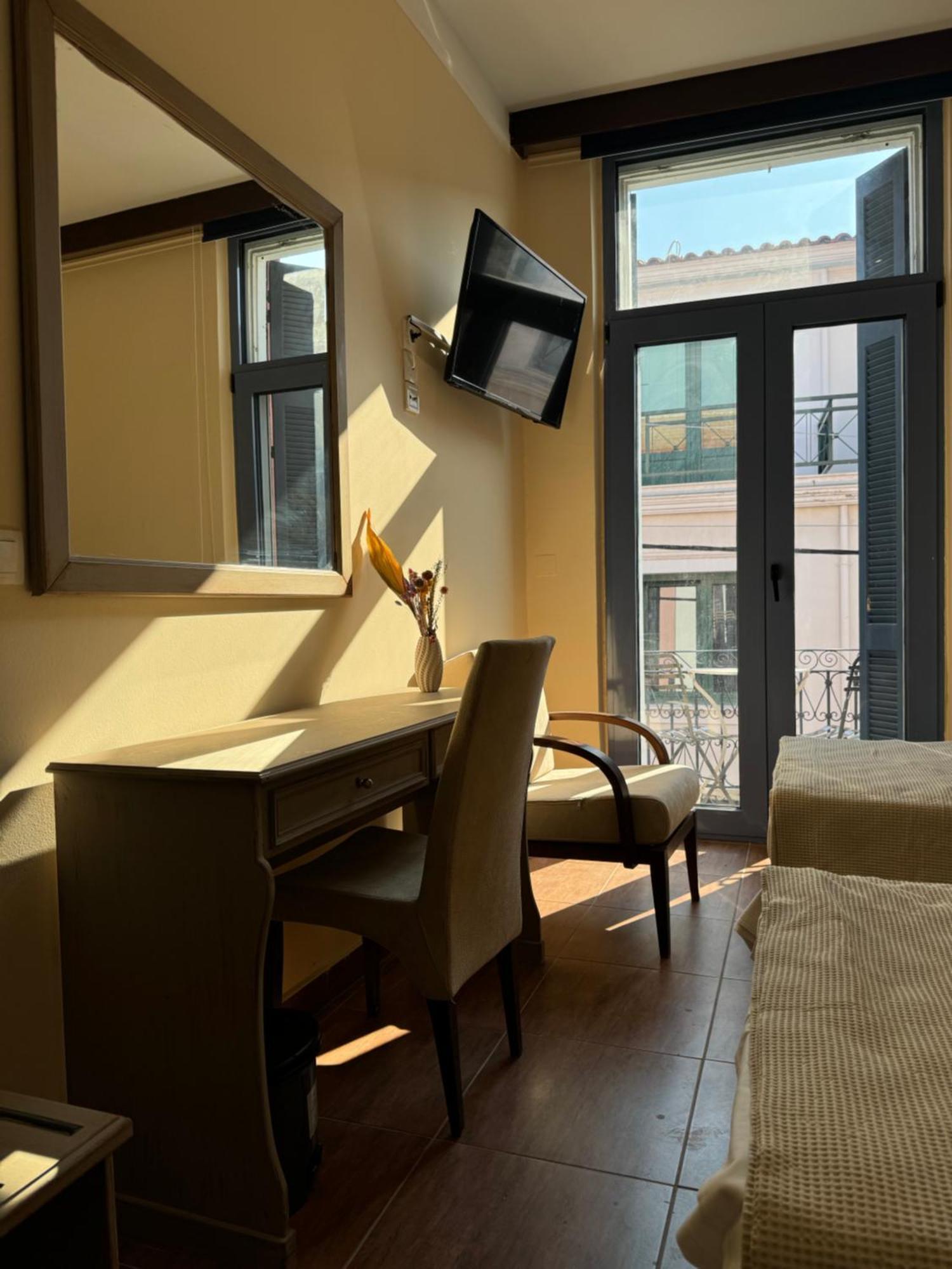 Alley Rooms Mytilíni 外观 照片