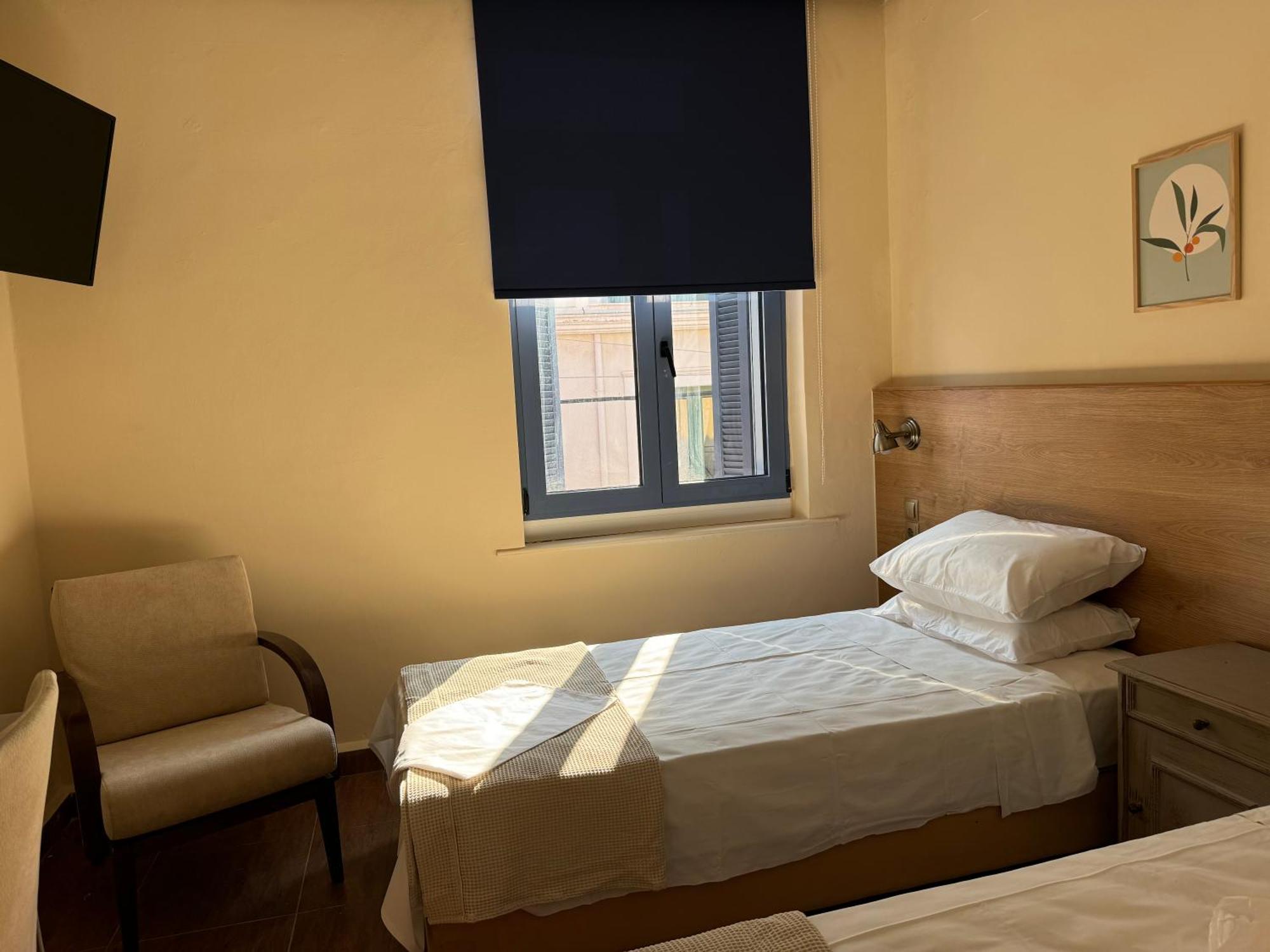 Alley Rooms Mytilíni 外观 照片